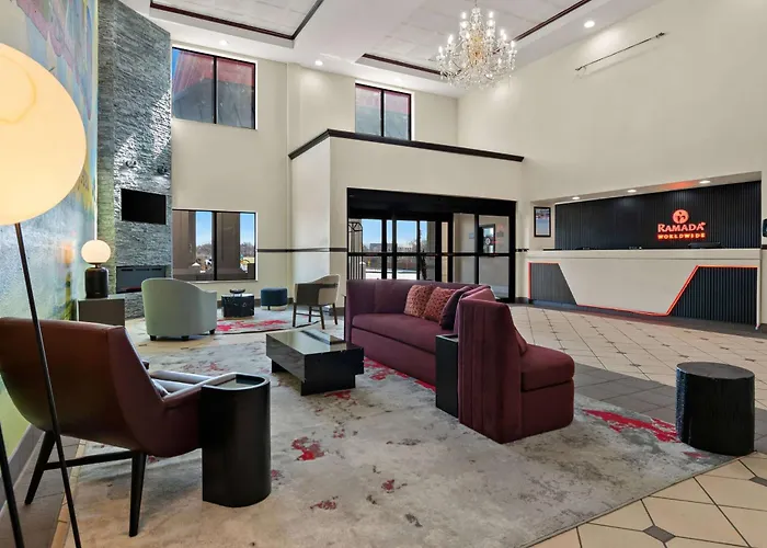Ramada By Wyndham Harrisburg/Hershey Area